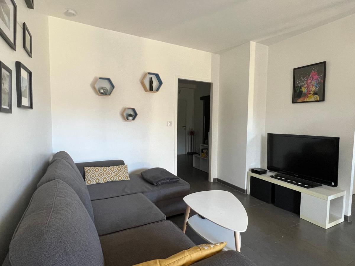 נים Superbe Appartement Centre Ville מראה חיצוני תמונה